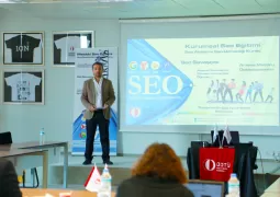 dijital pazarlama eğitmeni