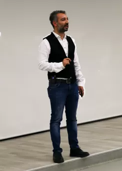 özel sosyal medya uzmanlığı kursu fiyatları