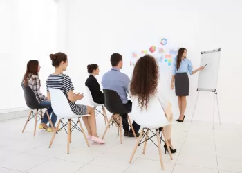 Sosyal Medya Kursu Esenler